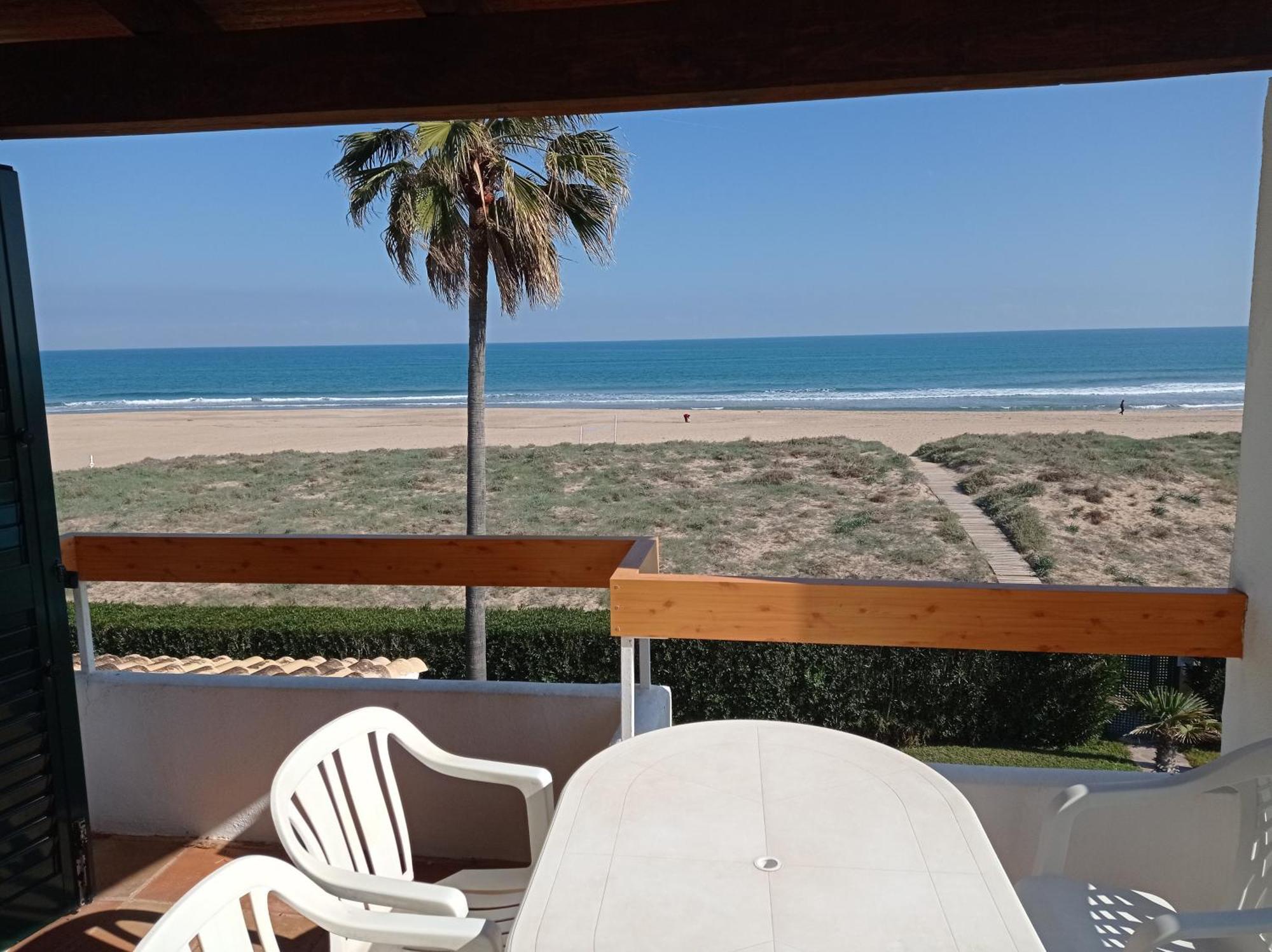Deltamar Solo Familias Serviplaya Шерако Номер фото